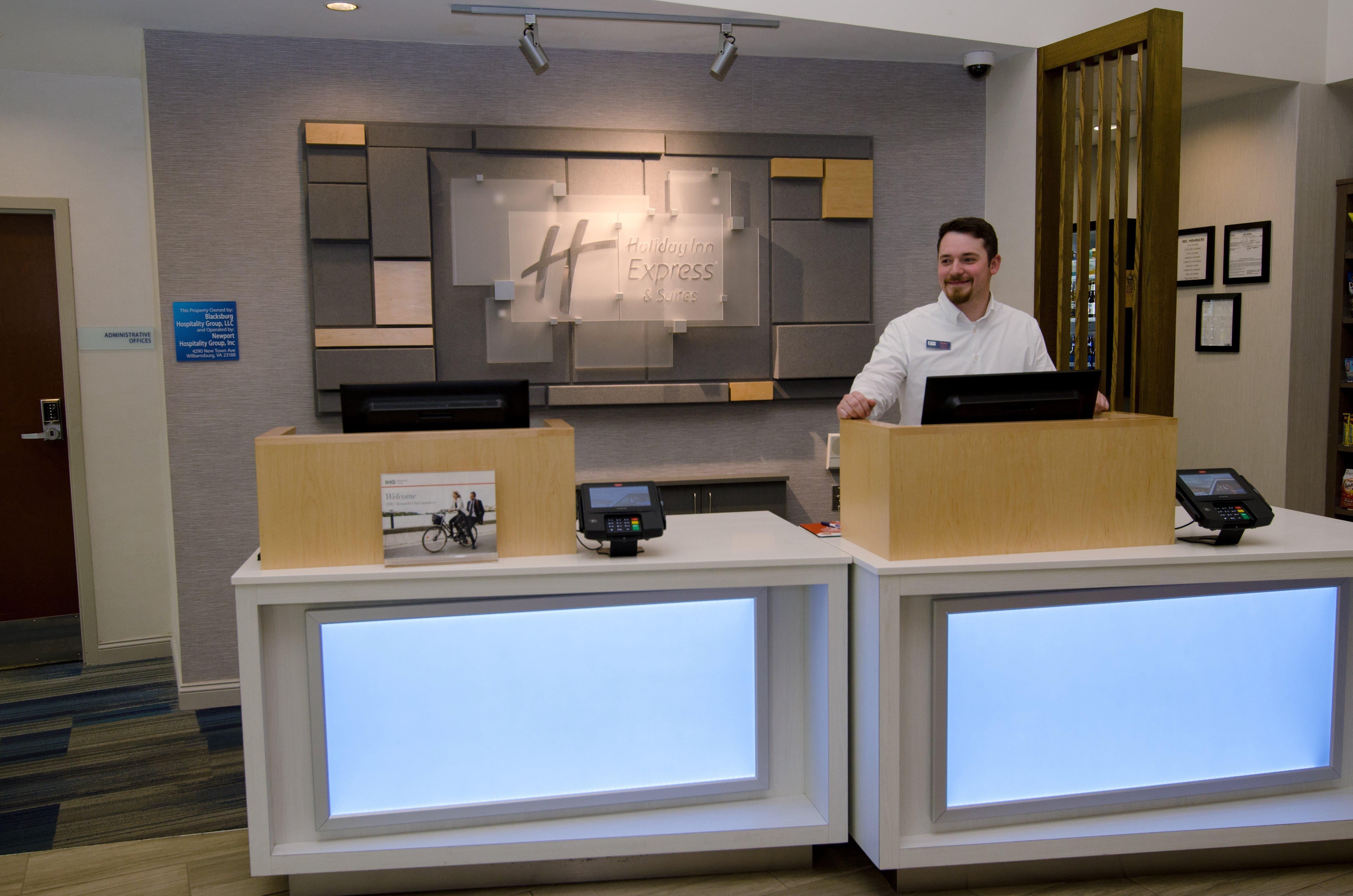 Holiday Inn Express Blacksburg By Ihg Dış mekan fotoğraf