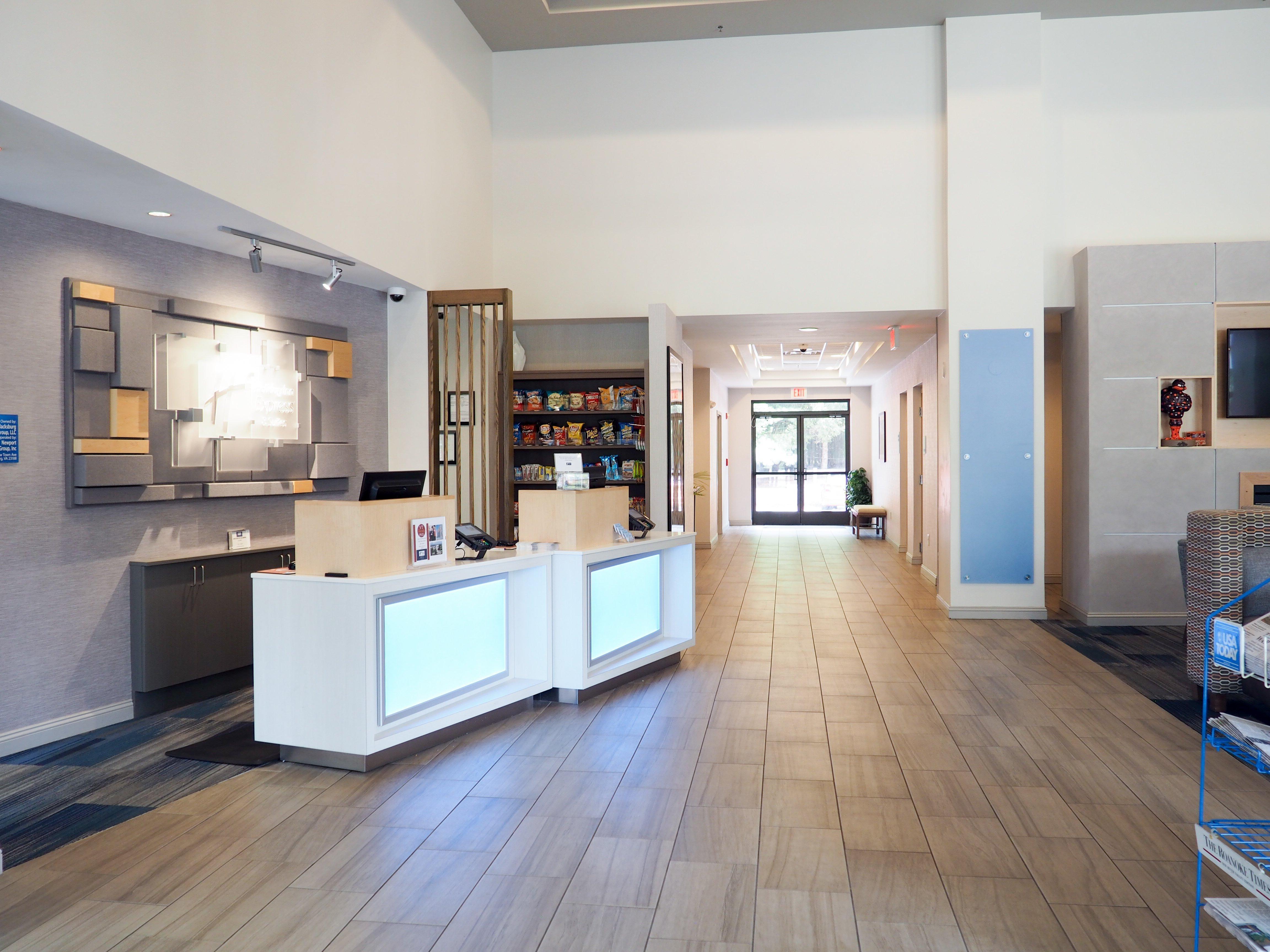 Holiday Inn Express Blacksburg By Ihg Dış mekan fotoğraf